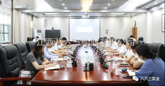 中南大學(xué)、江西師范大學(xué)一行來(lái)八六三考察